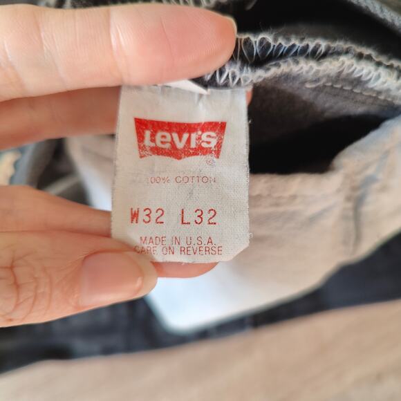 Vintage Levi's 501 Jean Shorts Womens 32 Black Wash Cut Offs Button Fly Festival - Picture 4 of 12